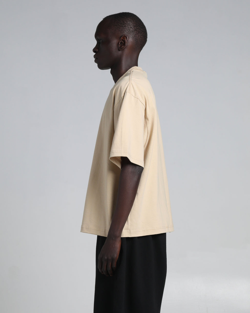 7.5oz Max Heavyweight Cropped Tee